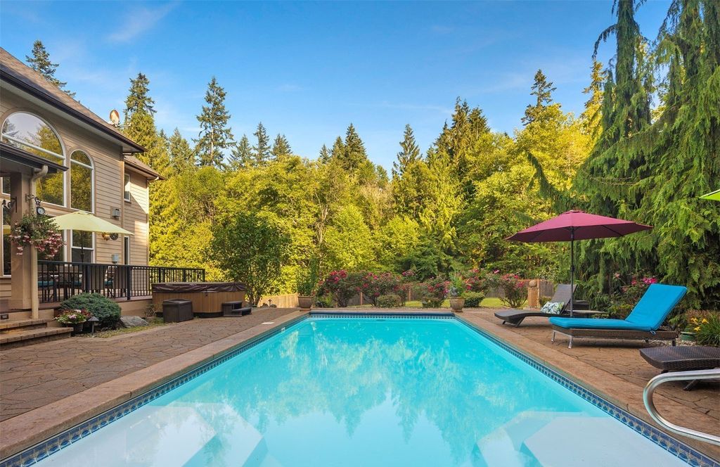 Secluded and Luxurious Duvall Retreat in Washington with Resort-like Amenities Offered at $2.685 Million