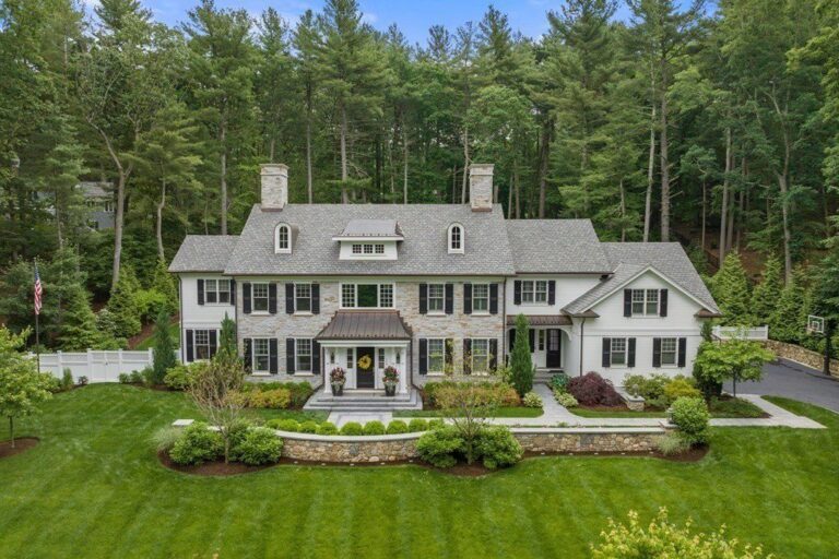 Stunning Custom Colonial Home in Weston, Massachusetts with Impressive Features