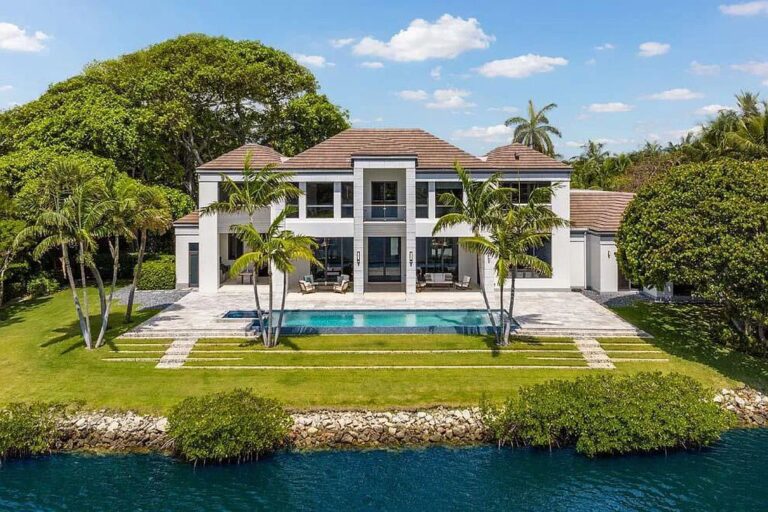 Stunning Estate showing Unparalleled Luxury Living in Manalapan is Offered at $15 Million