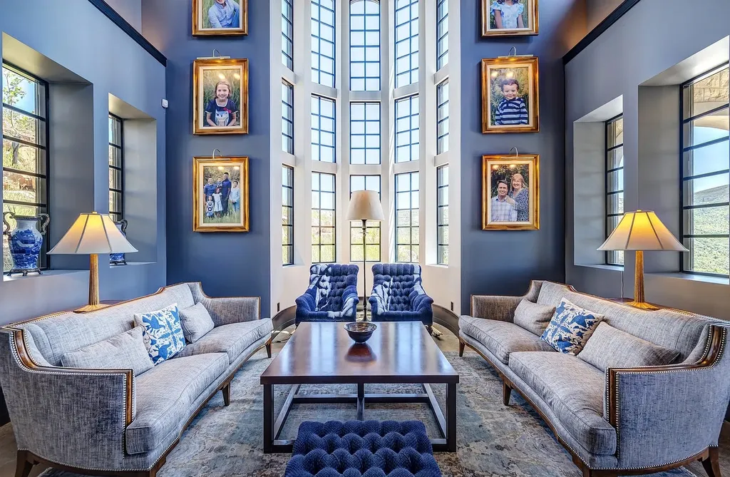 6153 E Last Monument Circle N Home in Salt Lake City, Utah. Experience unparalleled luxury in this one-of-a-kind custom home boasting exquisite high-end finishes, unobstructed mountain views, and a range of exceptional amenities.