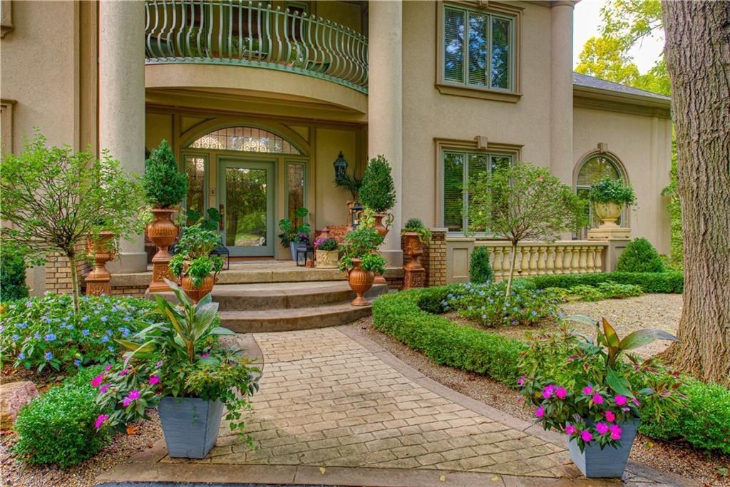 Artistic Vision Comes to Life: European-Styled Home by Ray Turner in Indiana Listed at $2.89 Million