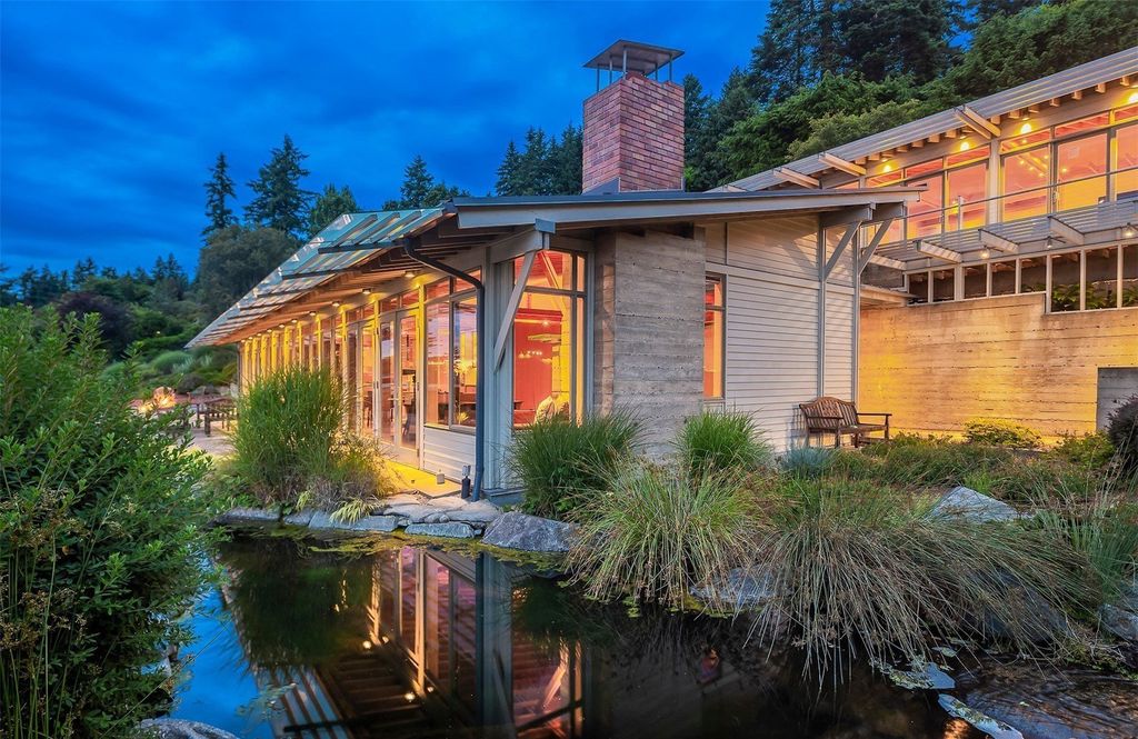 Exquisite Elford West Edge Estate: Waterfront Luxury Crafted by Cutler Anderson in Seattle, Washington Offered at $11.75 Million