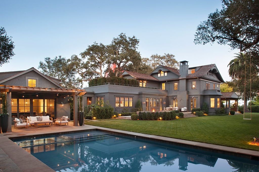 Gray Gables House, a Magnificent Estate by Ken Linsteadt Architects