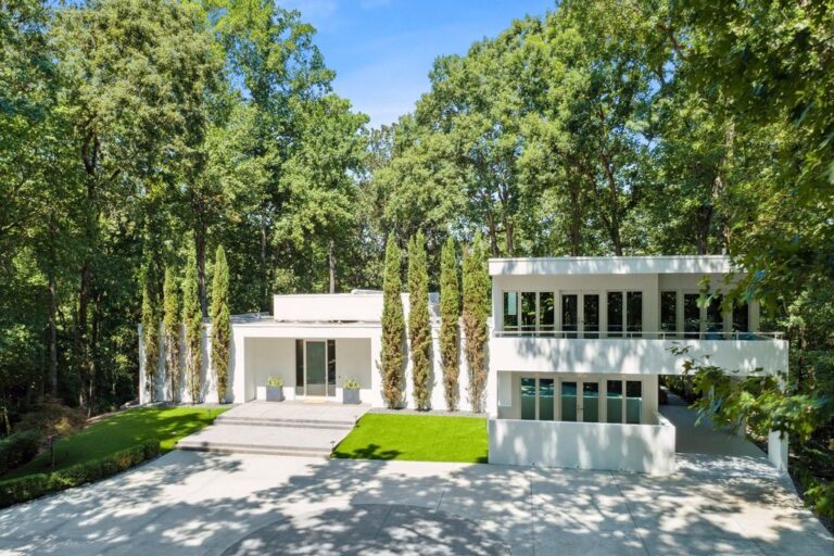 Iconic Contemporary Estate in Atlanta, Georgia: A Spectacular Landmark Listed at $2.35 Million