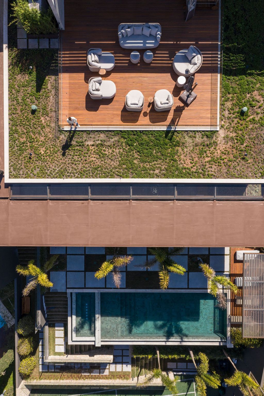 RZ Residence, an Elegant Project by Padovani Arquitetos Associados