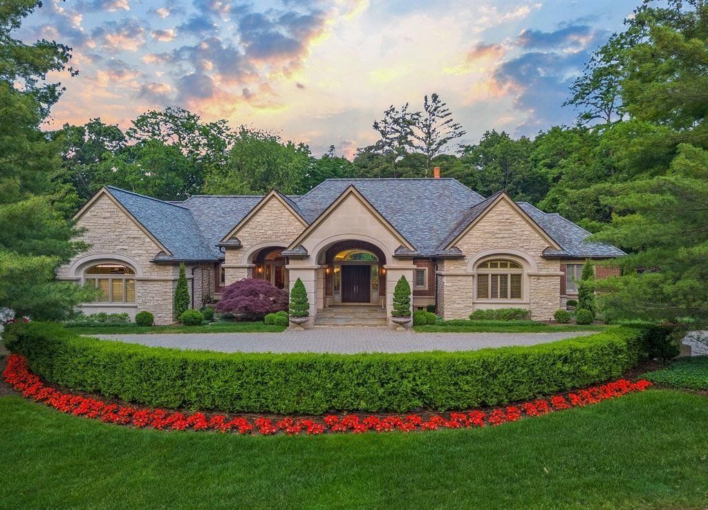 Timelessly Elegant Ranch Home on 1.5 Acres in Bloomfield Hills, Michigan Offered at $5.995 Million