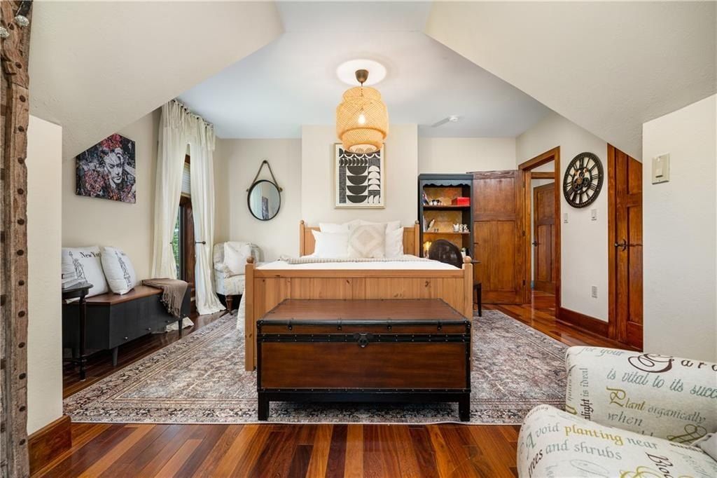 Tranquil 32-Acre Retreat: Captivating Cedar-Clad Residence in Ligonier, Pennsylvania Priced at $2.4 Million