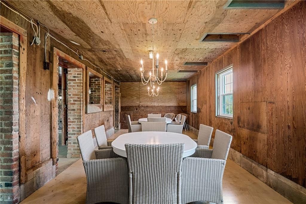 Tranquil 32-Acre Retreat: Captivating Cedar-Clad Residence in Ligonier, Pennsylvania Priced at $2.4 Million