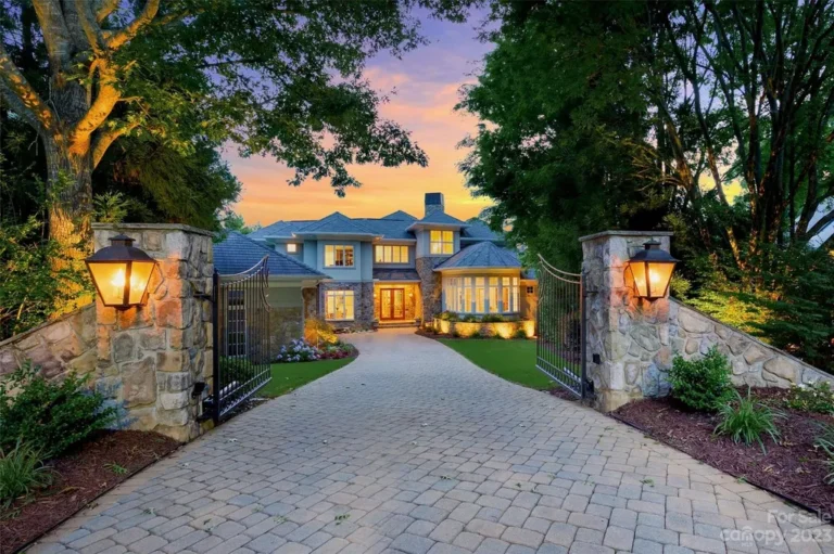 Elegant Modern Estate with Spectacular Golf Course Views and Luxurious Amenities in North Carolina for Sale at $4,000,000