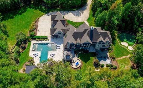 Perfect Home with Exquisite Craftsmanship for Luxury Living in North Carolina Asks $5,450,000