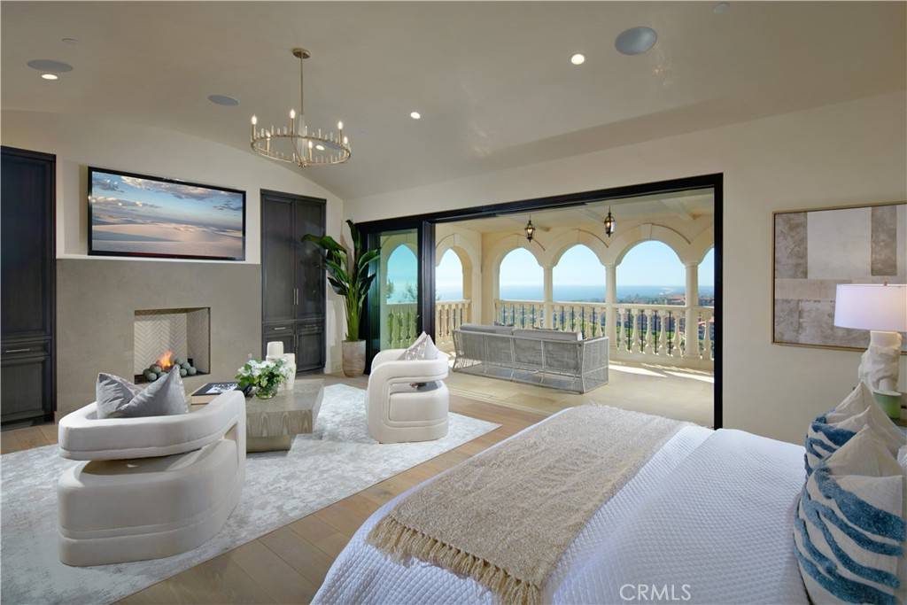 3 Del Mar Home in Newport Beach, California. Nestled behind double gates in the esteemed Estate Collection at Crystal Cove, this brand-new custom home (completed in 2023) graces one of Newport Coast's most coveted streets. Drawing inspiration from classic northern Italian villas, this grand residence offers breathtaking vistas of the Pacific Ocean, Pelican Hill Golf Course, Newport Harbor, verdant canyons, and stunning sunsets. 