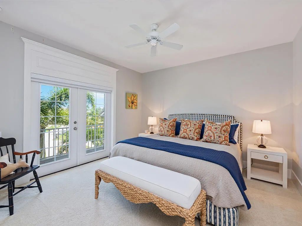 Nestled in prestigious Collier Bay on Marco Island, 960 Giralda Ct embodies coastal luxury living at its finest. With unobstructed bay views, this 2014-built, 4-bedroom, 5-bathroom home seamlessly combines opulence and coastal chic style.