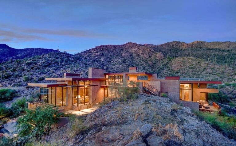 Incomparable Luxury: Premier Contemporary Home in Tucson, AZ with 360° Views – Priced at $3,999,000