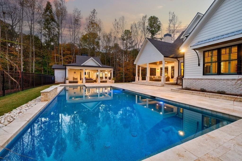Canton, Georgia: $2.795 Million Modern Farmhouse Crafted by Andrew Hunt