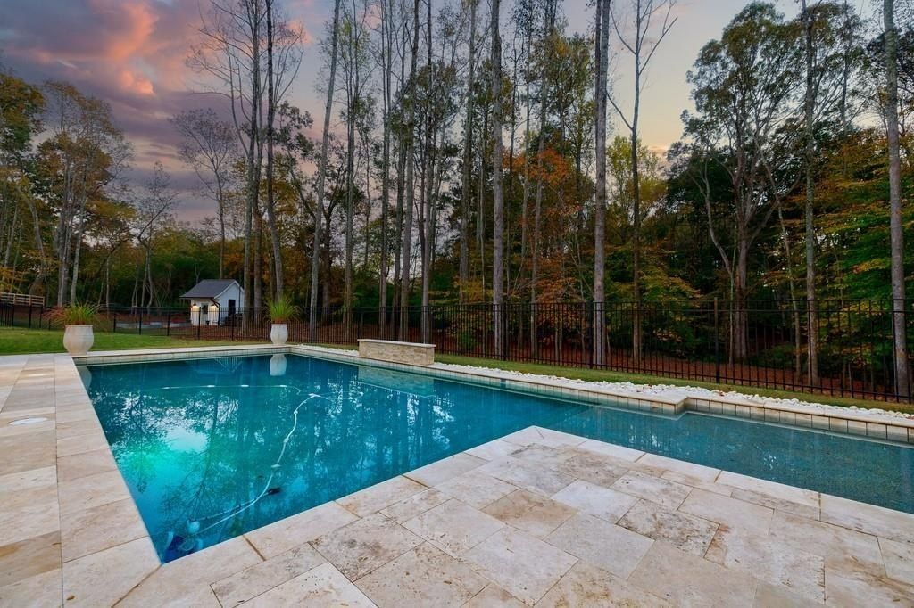 Canton, Georgia: $2.795 Million Modern Farmhouse Crafted by Andrew Hunt