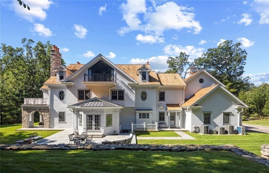 Captivating Elegance: Stamford, Connecticut's Architectural Gem on the Market for $6.254 Million