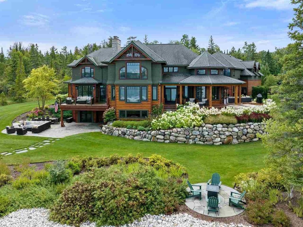 East Jordan, Michigan Gem: $4.495 Million for an Ideal Space with State-of-the-Art Amenities and Bold Design