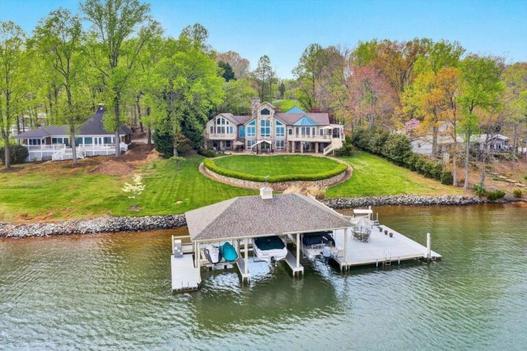 Exceptional Penhook, Virginia Residence A Lakefront Haven of
