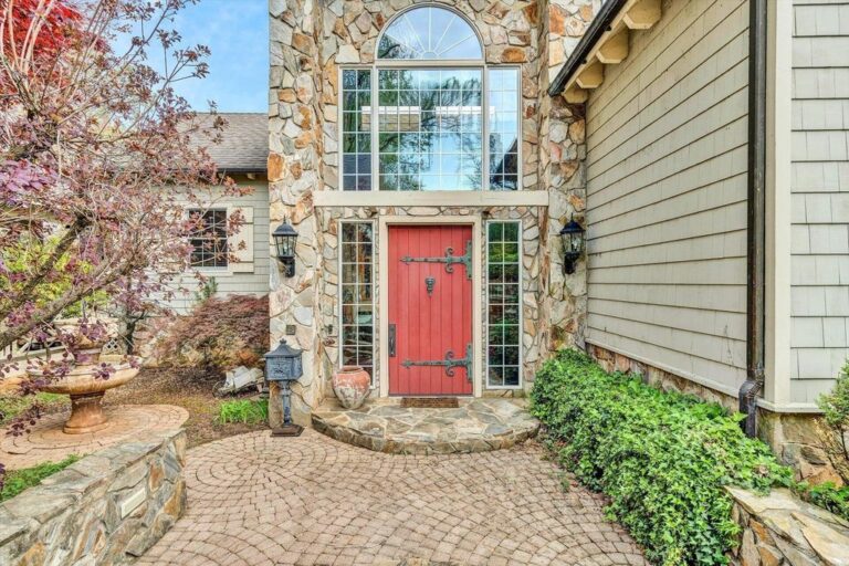 Exceptional Penhook, Virginia Residence A Lakefront Haven of