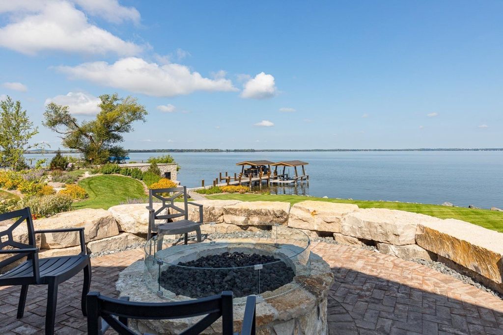 Griffin Builders' Custom Lakefront Home in Poygan, Wisconsin, Hits Market at $2.795 Million