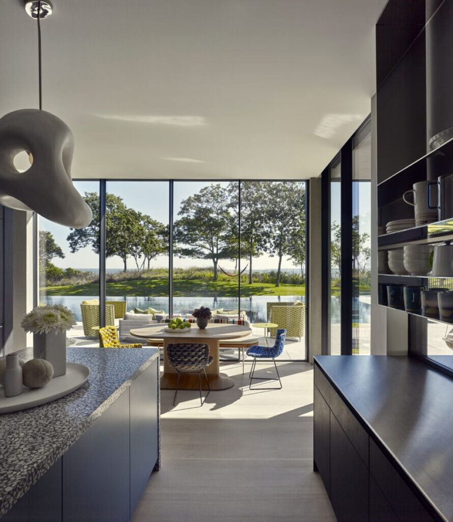 Long Island Estate Main House in East Hampton by BMA Architect