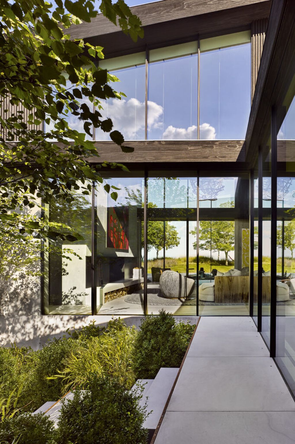 Long Island Estate Main House in East Hampton by BMA Architect