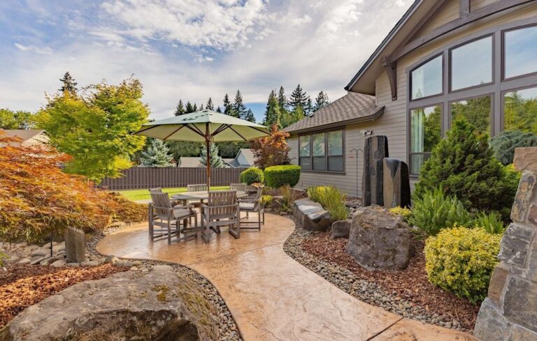 Luxury at Its Finest: $2.35 Million Ridgefield, Washington Home Exudes ...