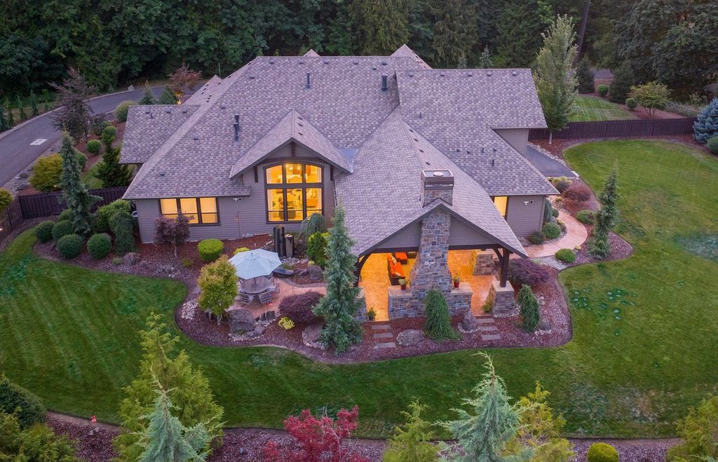 Luxury at Its Finest: $2.35 Million Ridgefield, Washington Home Exudes Elegance in Every Detail