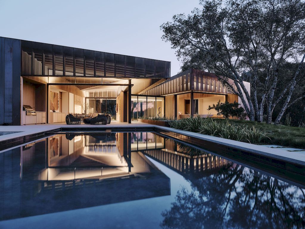 Madrone Ridge, Environmentally Conscious Home by Field Architecture