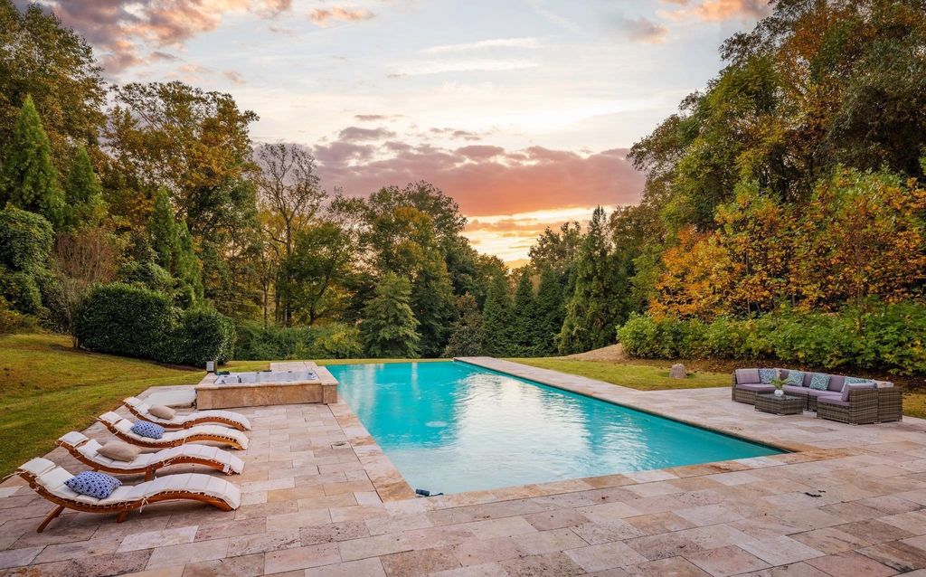 McLean, Virginia Estate: Luxury, Privacy, and Eco-Friendly Living for $4.68 Million