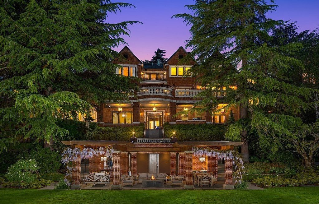 Seattle's Great Estate: A $26.5 Million Lakeside Retreat with Cascades Views