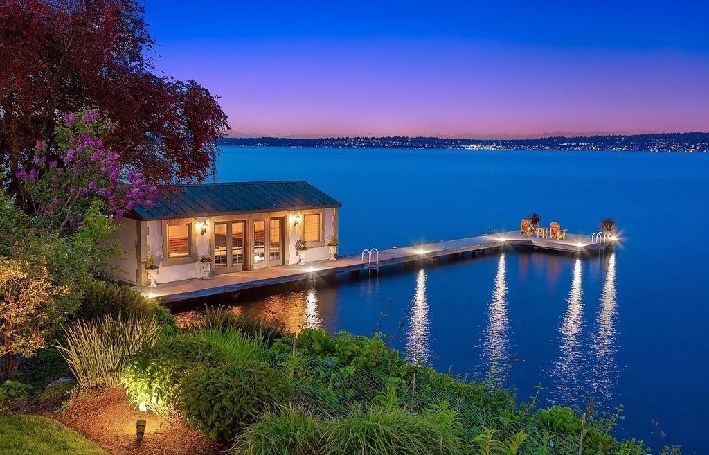 Seattle's Great Estate: A $26.5 Million Lakeside Retreat with Cascades Views