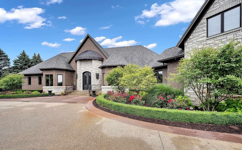 Timeless Elegance Meets Natural Beauty: Custom Ranch Estate in Rochester, Michigan, Listed at $3,999,900