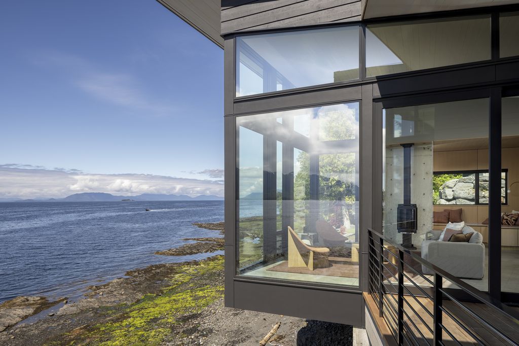 Tongass Ledge House by Prentiss + Balance + Wickline Architects