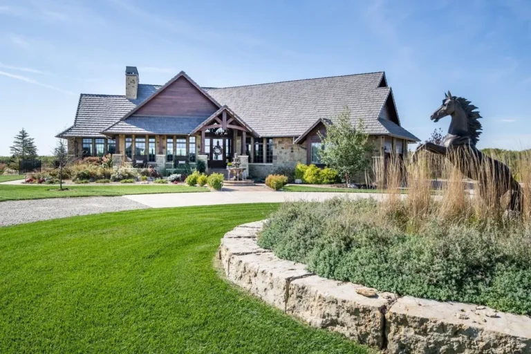 Net-Zero Energy Estate: Luxury and Sustainability in the Heart of the Prairie, Kansas is Asking for $6,700,000