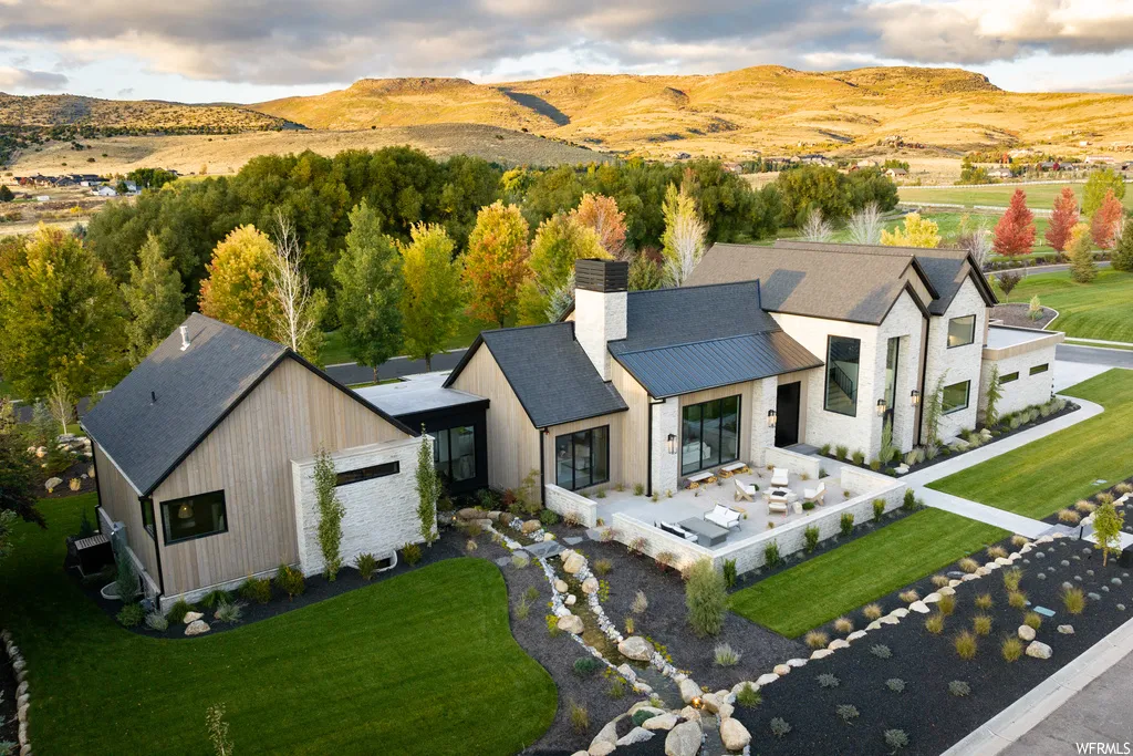 360 South Old Stone Road Unit 101 Home in Heber City, Utah. Explore Stonewood, a 10,221-square-foot estate in the heart of Heber City, offering 7 bedrooms, 6 full bathrooms, 2 half bathrooms, and a 3-car garage. Crafted by Chatwin Homes and The Lifestyle Collective, Stonewood seamlessly blends luxury living with the beauty of nature.