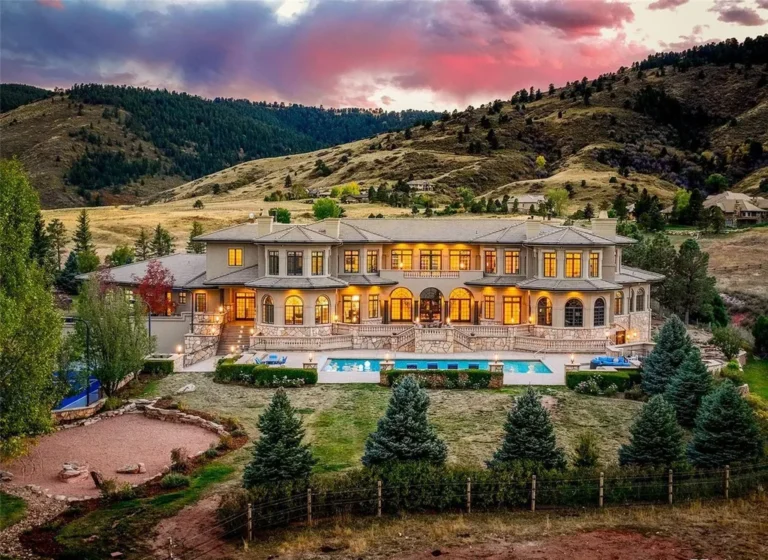 Luxurious 33-Acre Estate in Golden, Colorado – Where Nature Meets Elegance