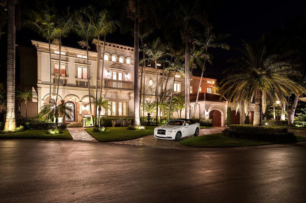 Experience unparalleled luxury living in this meticulously restored 5-bed, 10-bath waterfront estate at 700 Sanctuary Dr, Boca Raton. Spanning 10,590 square feet of living space on a spacious 0.38-acre lot with 128 feet of deep water frontage and yacht/toy dockage, this California Contemporary masterpiece seamlessly blends timeless architecture with modern design.