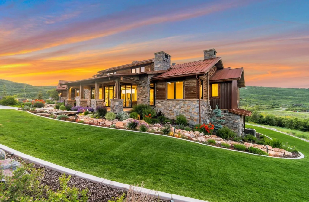 977 West Deer Hill Home in Park City, Utah. Discover opulent mountain living in this 4-bedroom, 6,103 sq ft modern home in Park City's exclusive Preserve community. With stunning views, spacious living areas, and exceptional features like radiant heat, a backup generator, and proximity to outdoor trails, this retreat offers unparalleled luxury and tranquility.