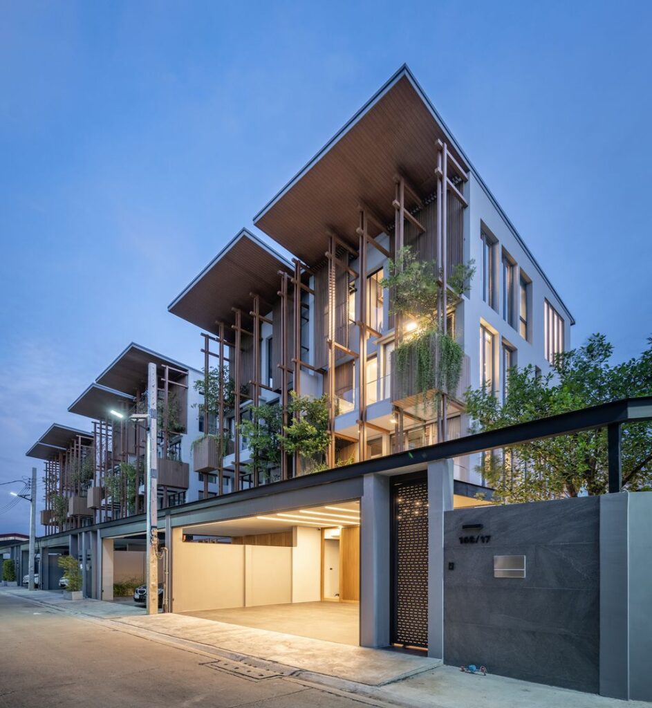 ALIVE Residence, balance of city living and nature by Sa Ta Na Architects