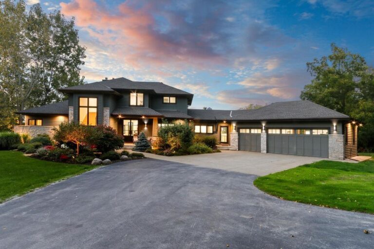Architectural Digest-Worthy Modern Retreat in Lake Geneva, Wisconsin Listed at $2.25 Million