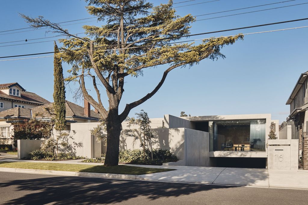 Bournian Residence by FGR Architects, Harmony of Form and Function