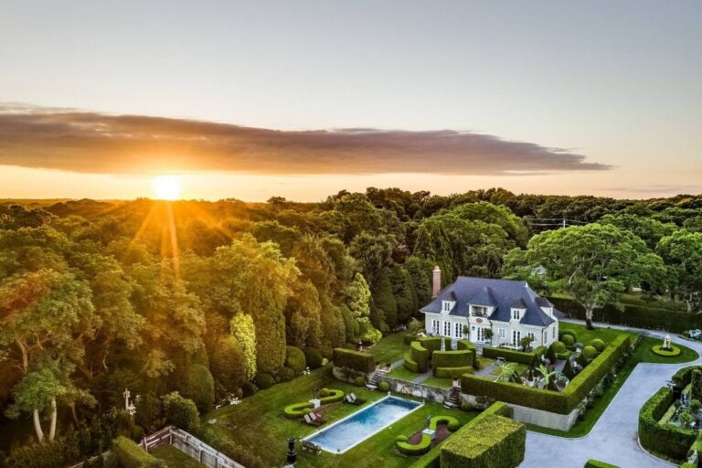Exquisite East Hampton Oasis: A Three-Residence Compound with Breathtaking Landscape for $10.15 Million