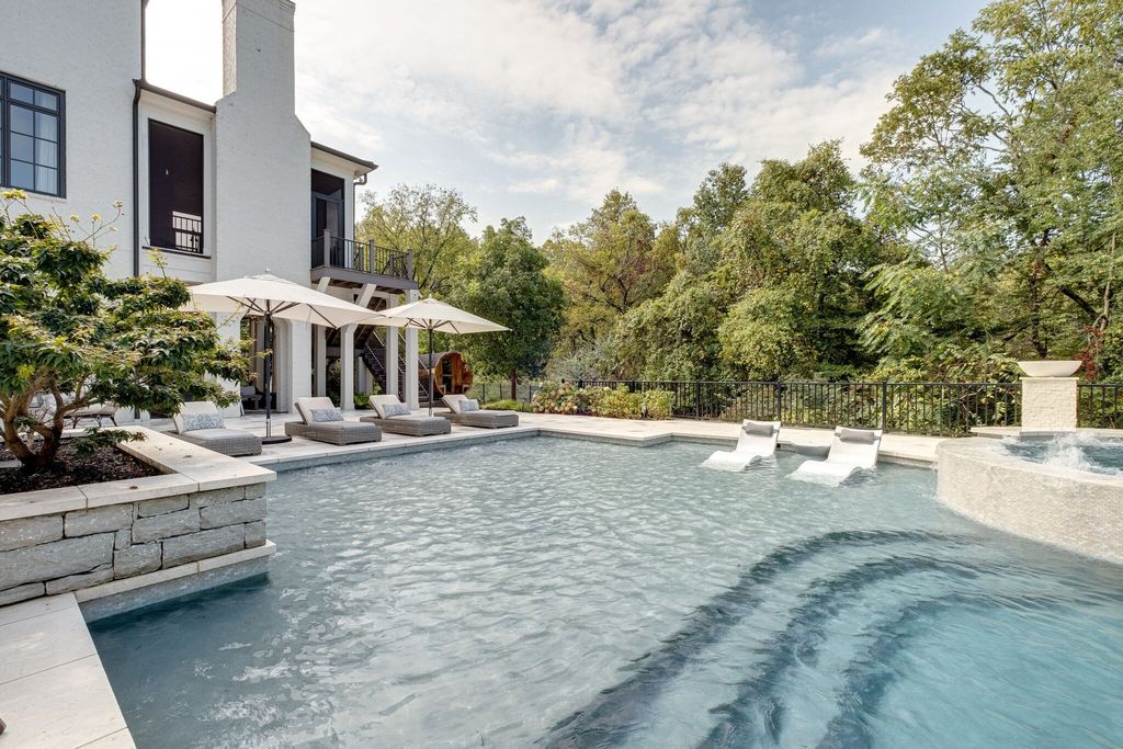 Timeless Elegance and Modern Luxury Unite in $6.485 Million Brentwood, Tennessee Private Estate