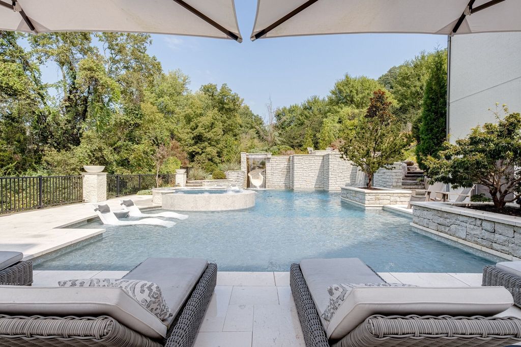 Timeless Elegance and Modern Luxury Unite in $6.485 Million Brentwood, Tennessee Private Estate