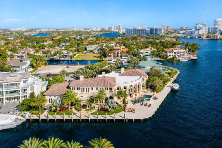 Unrivaled Elegance in This $19.9 Million Luxurious Fort Lauderdale ...