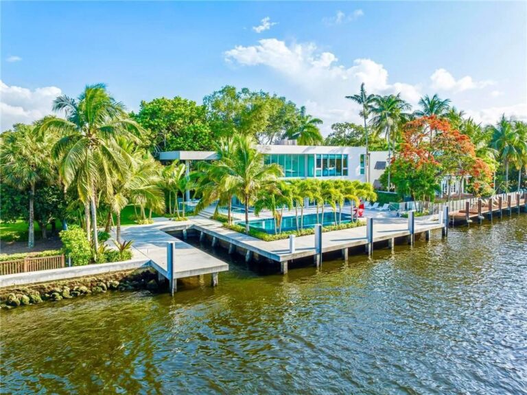 14 Million Modern Riverside Estate on Rio Vista Boulevard, Fort