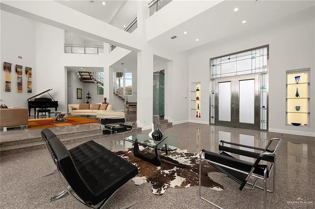 Unlocking Luxury: Contemporary Home in McAllen, Texas Hits The Market at $2.6M