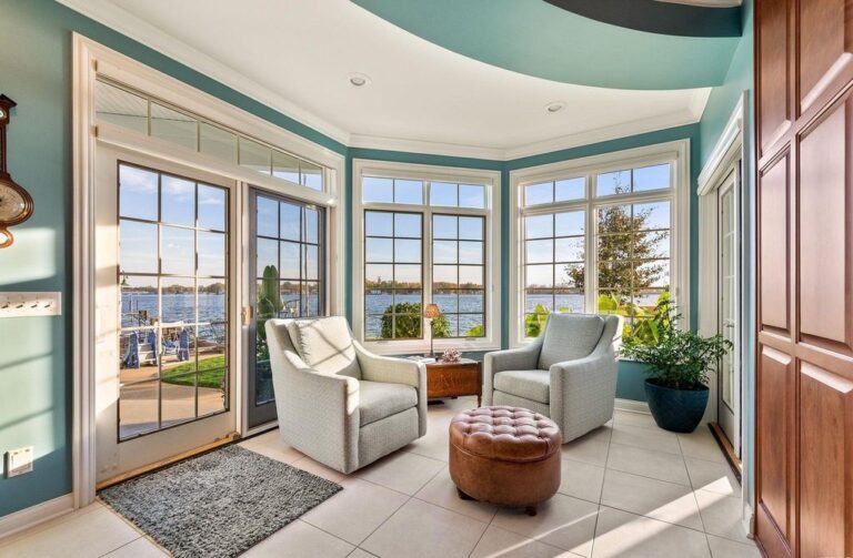 Experience the Magic of Lake Wawasee Luxury Residence in Syracuse