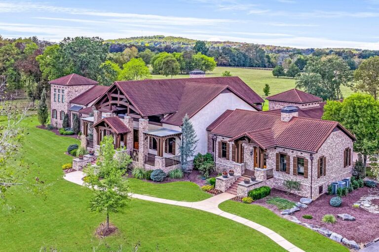 Haven Farm A Picturesque 94Acre Equestrian Paradise in Murfreesboro,Tennessee Offered at 13.5